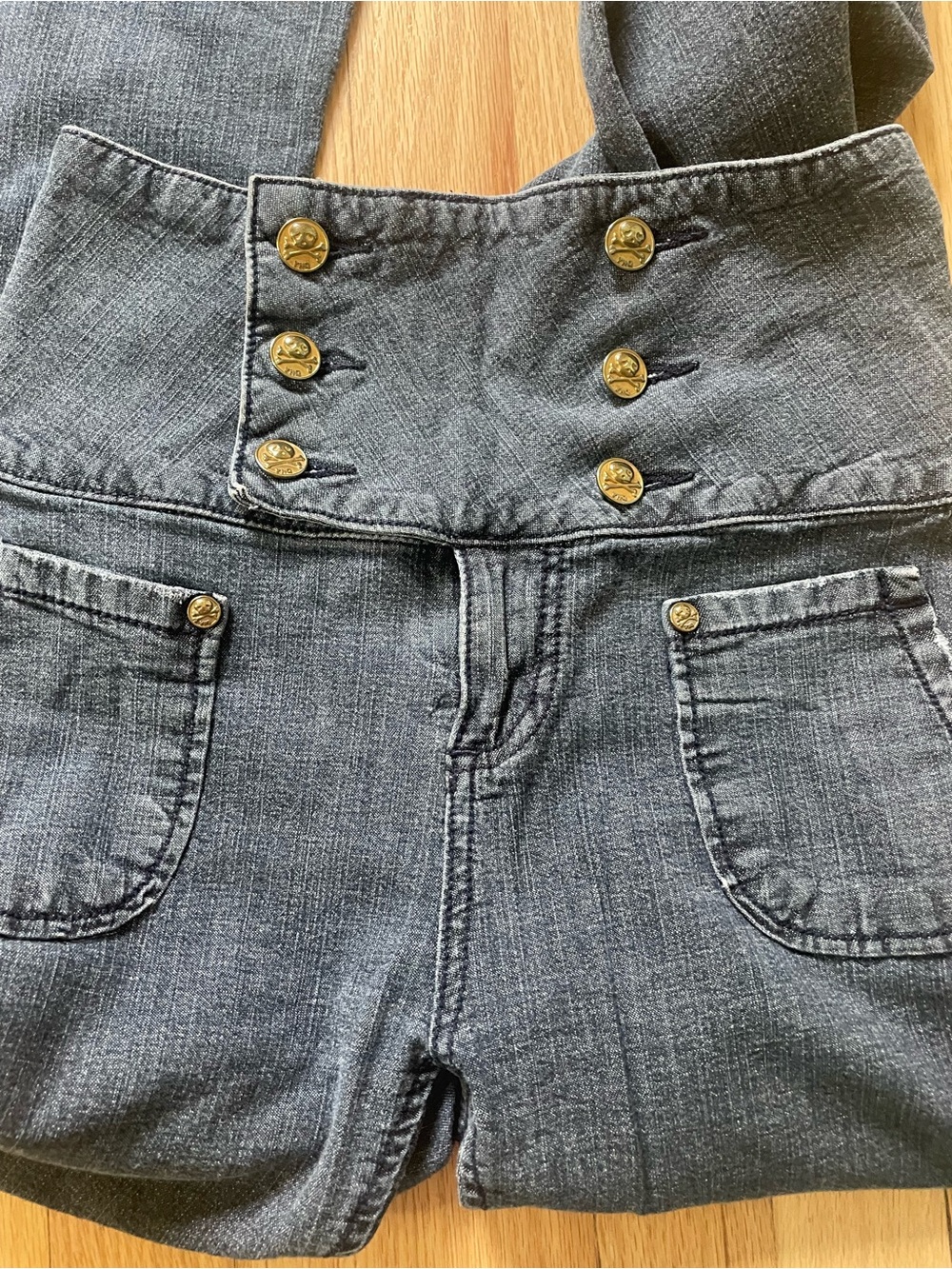 Y2K Bellbottom Jeans - Picture 2 of 9